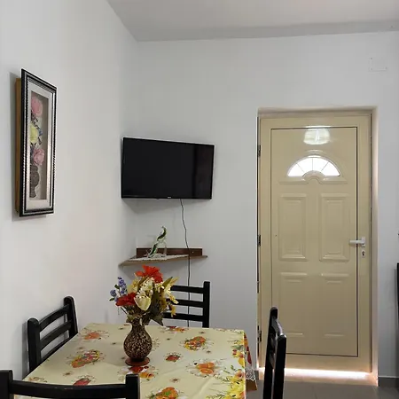 Erand Apartment Vlore